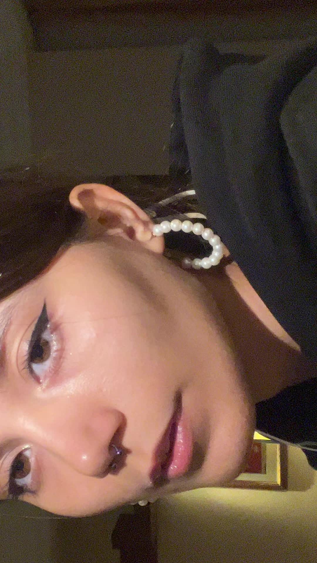 @cherrycinna_