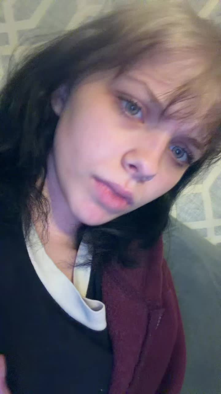 @d03_gUrl