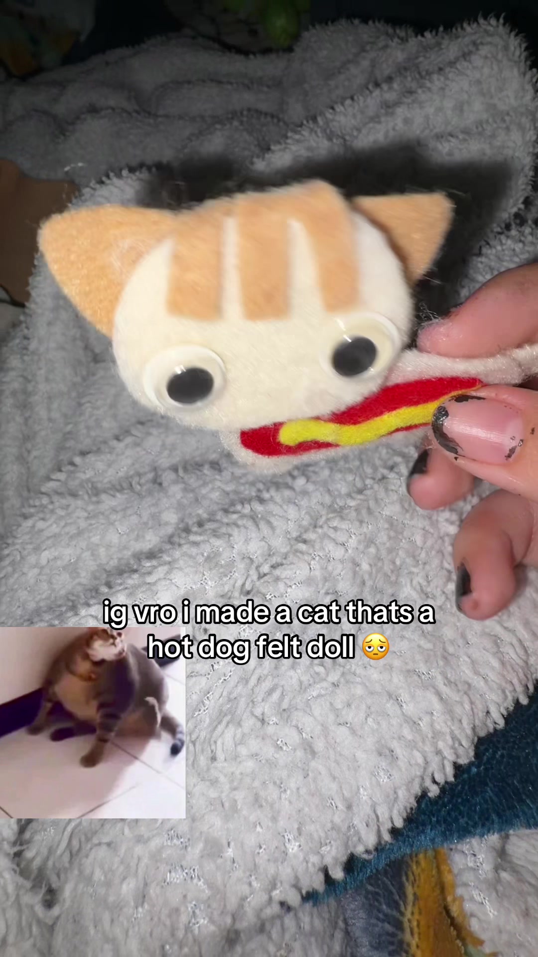 @???