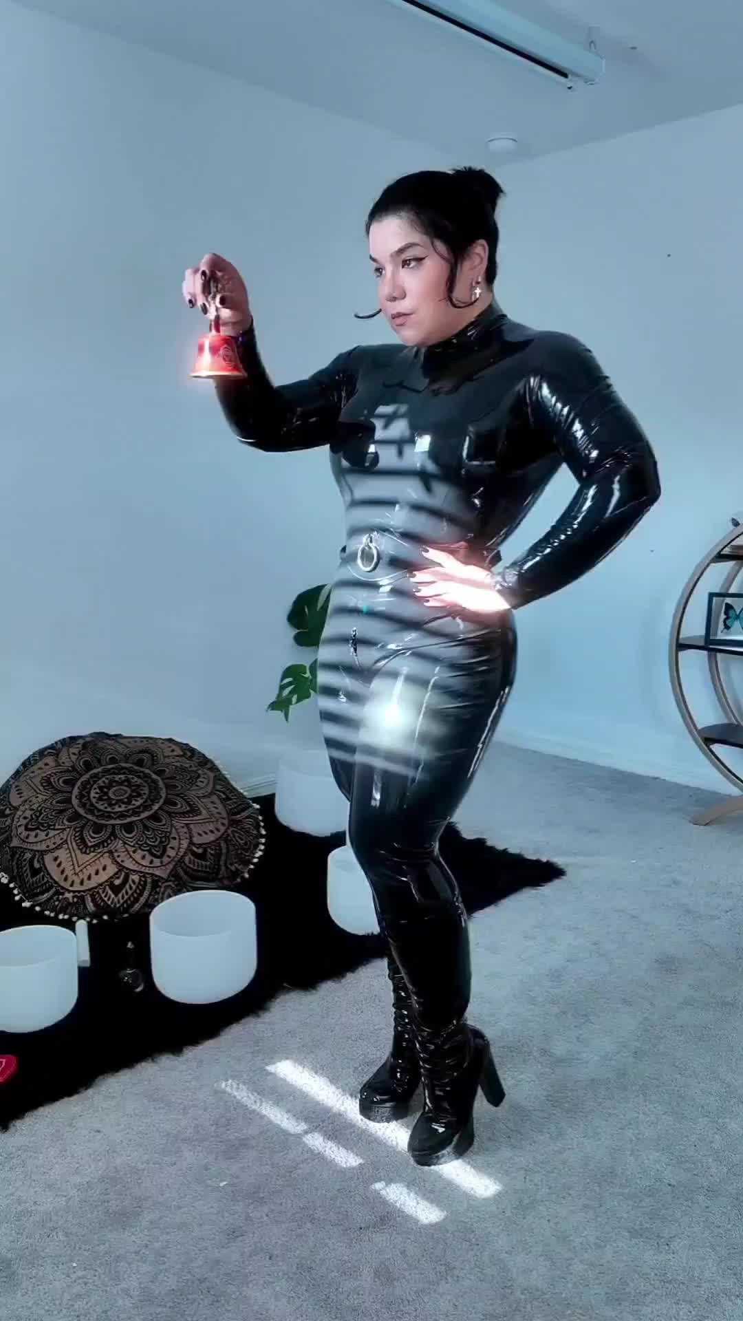 @latexgoddessrogue