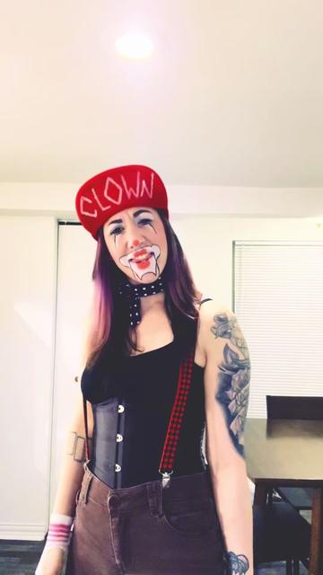 @ShvfflesTheClown