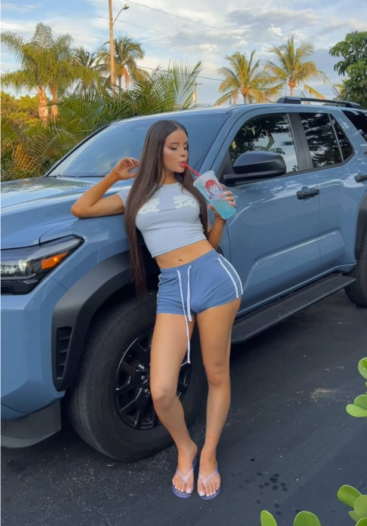 @alexquinnv1