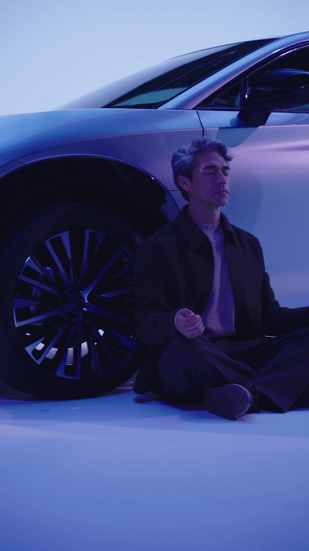 @Lexus