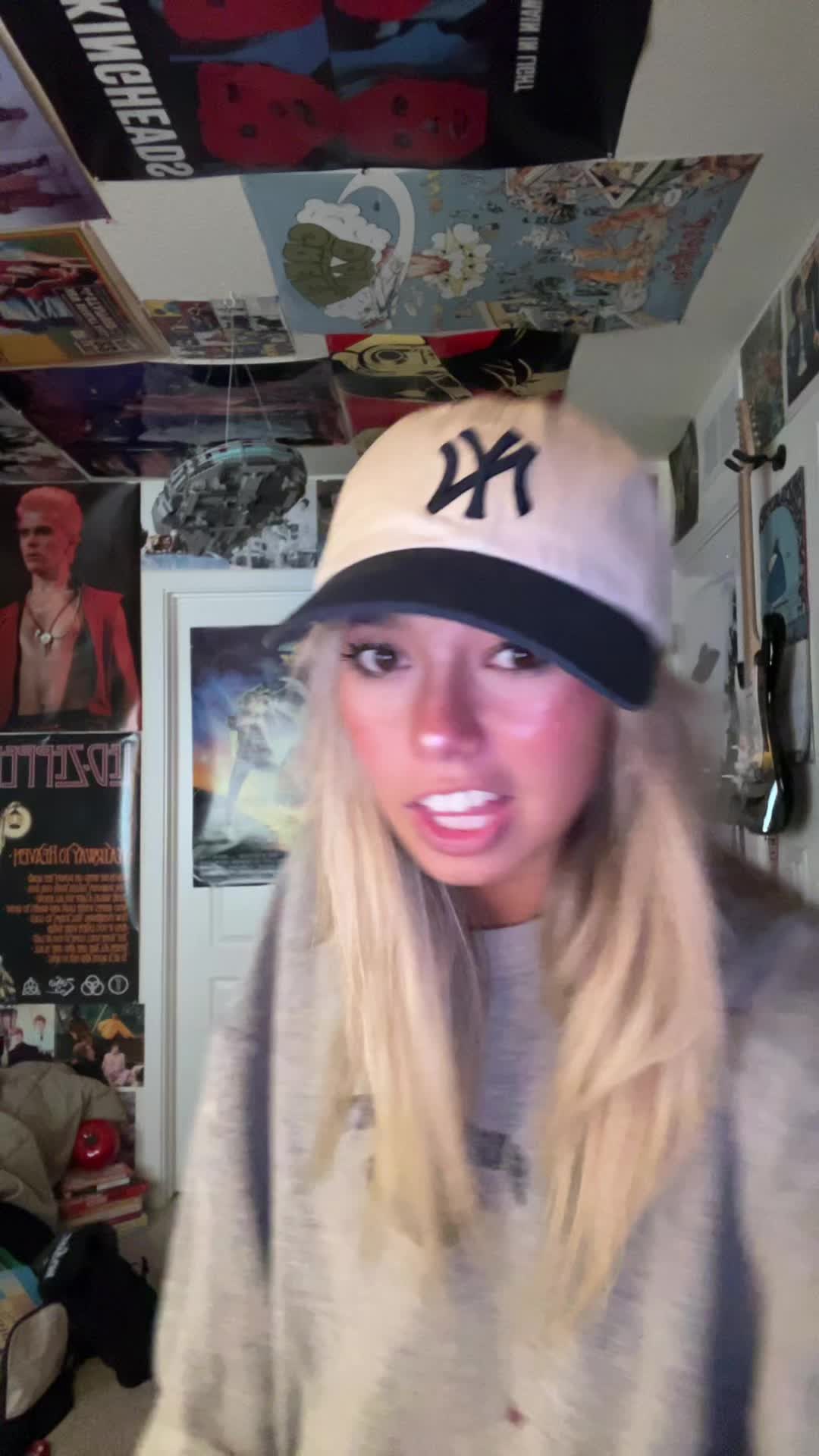 @Lily