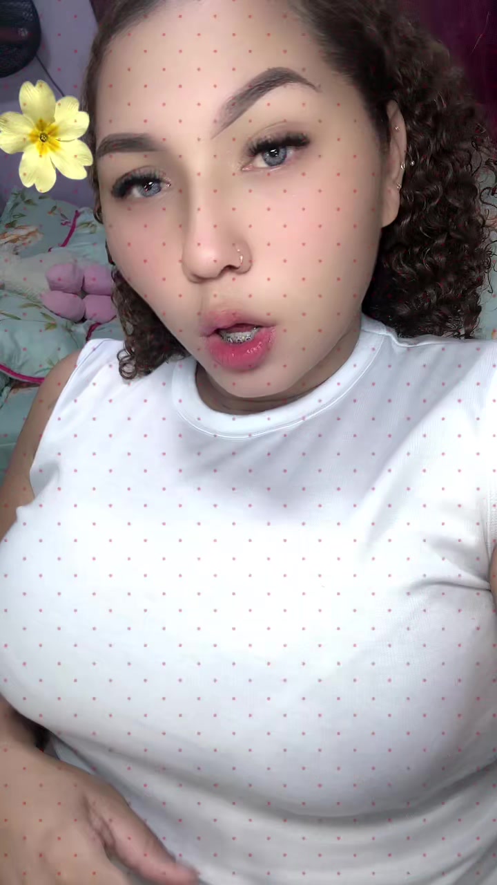 @Söfïïä🎀🔥