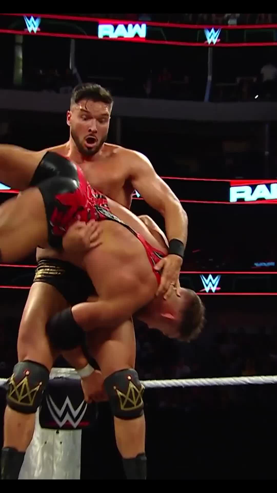 @WWE Espa&ntilde;ol