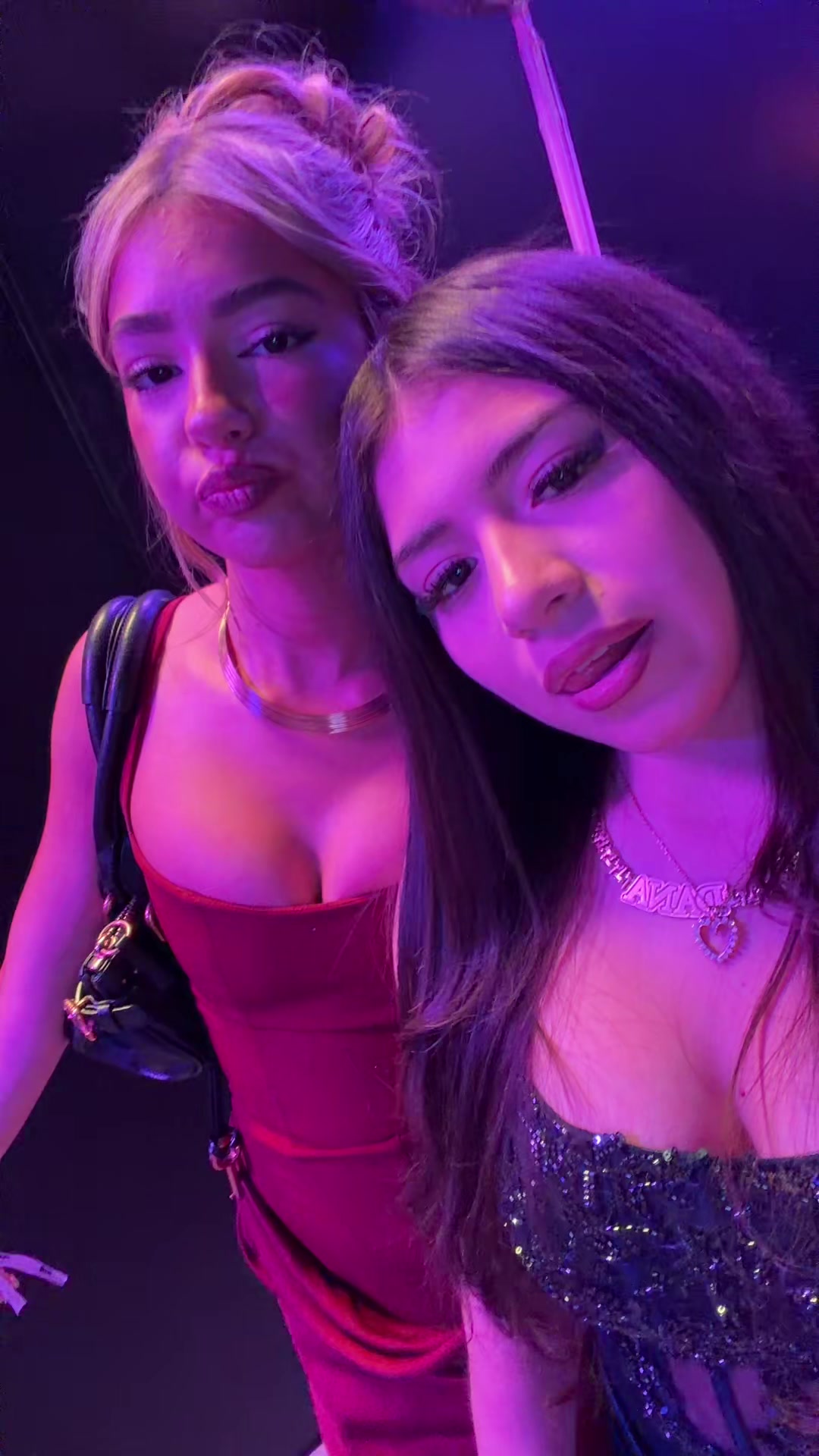 @dana