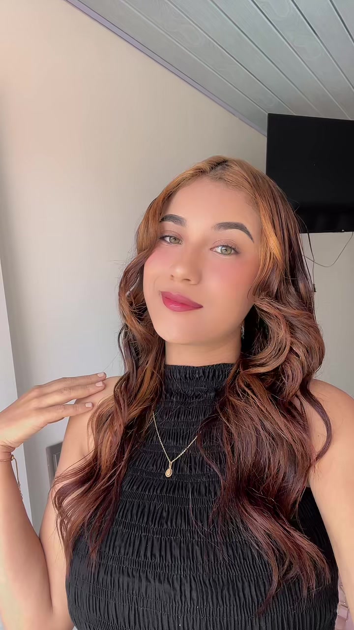 @Mar&iacute;a Cardenas