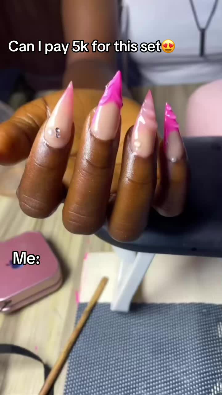 @NAIL TECH IN ABIOLA WAY ABATA
