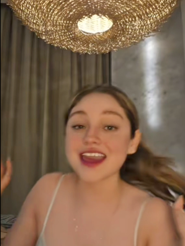 @Dulce María ✨💗