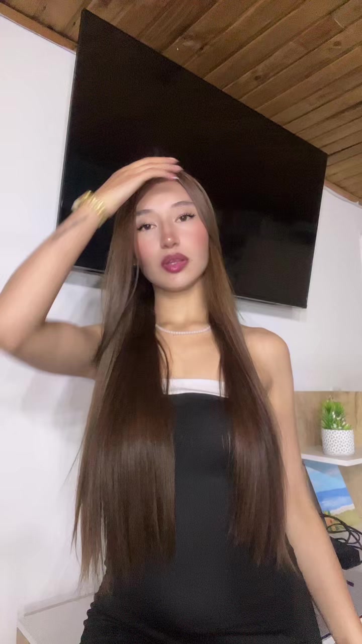 @𝐀𝐧𝐠𝐢𝐞 𝐕𝐚𝐧𝐞𝐬𝐚 ✨