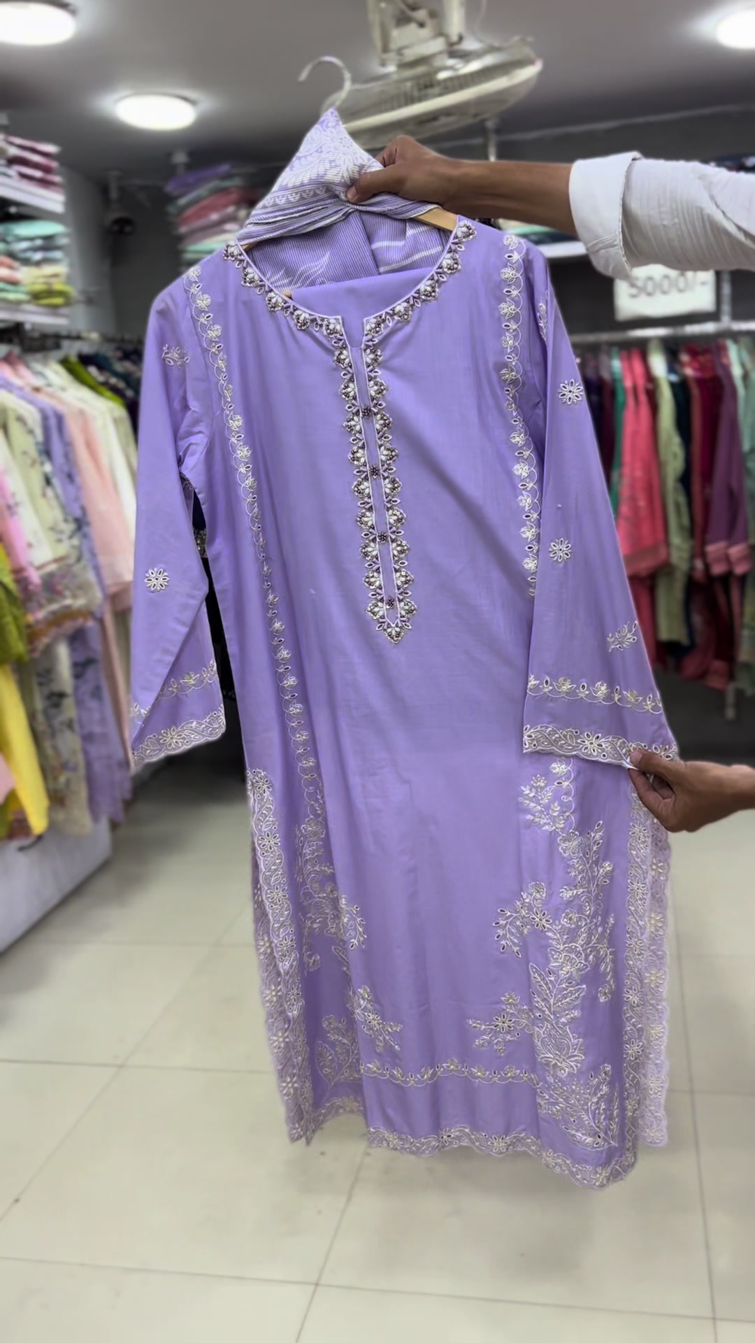 @jollygarments