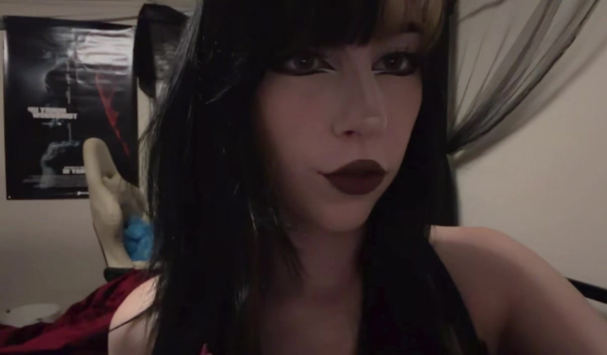 @ella ﾒ𝟶
