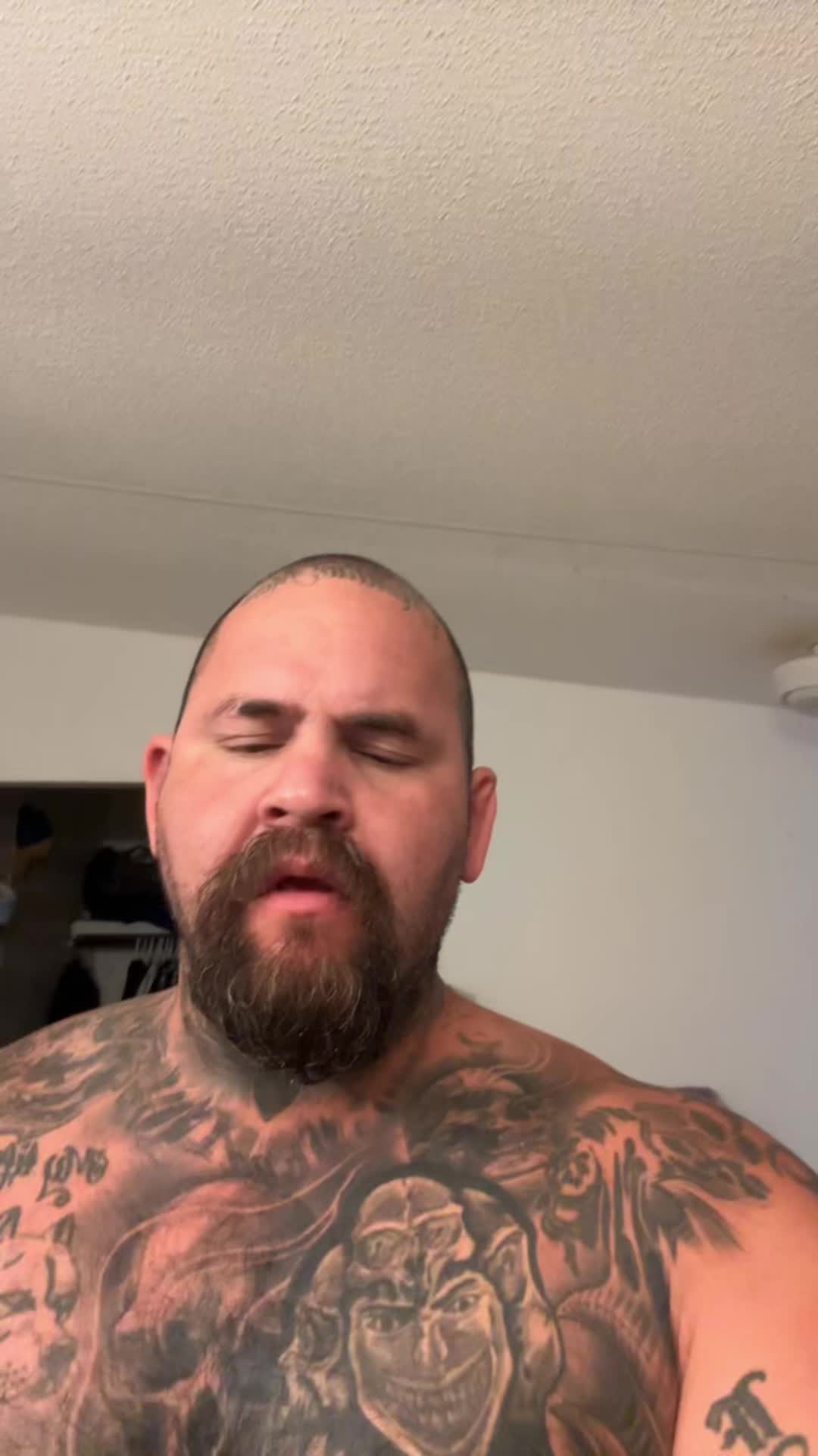 @BlueCollarBoxeR