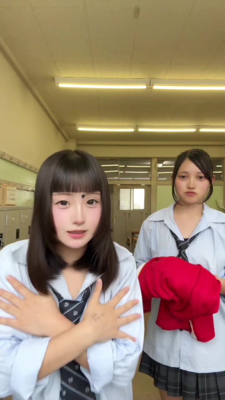 @ゆ り