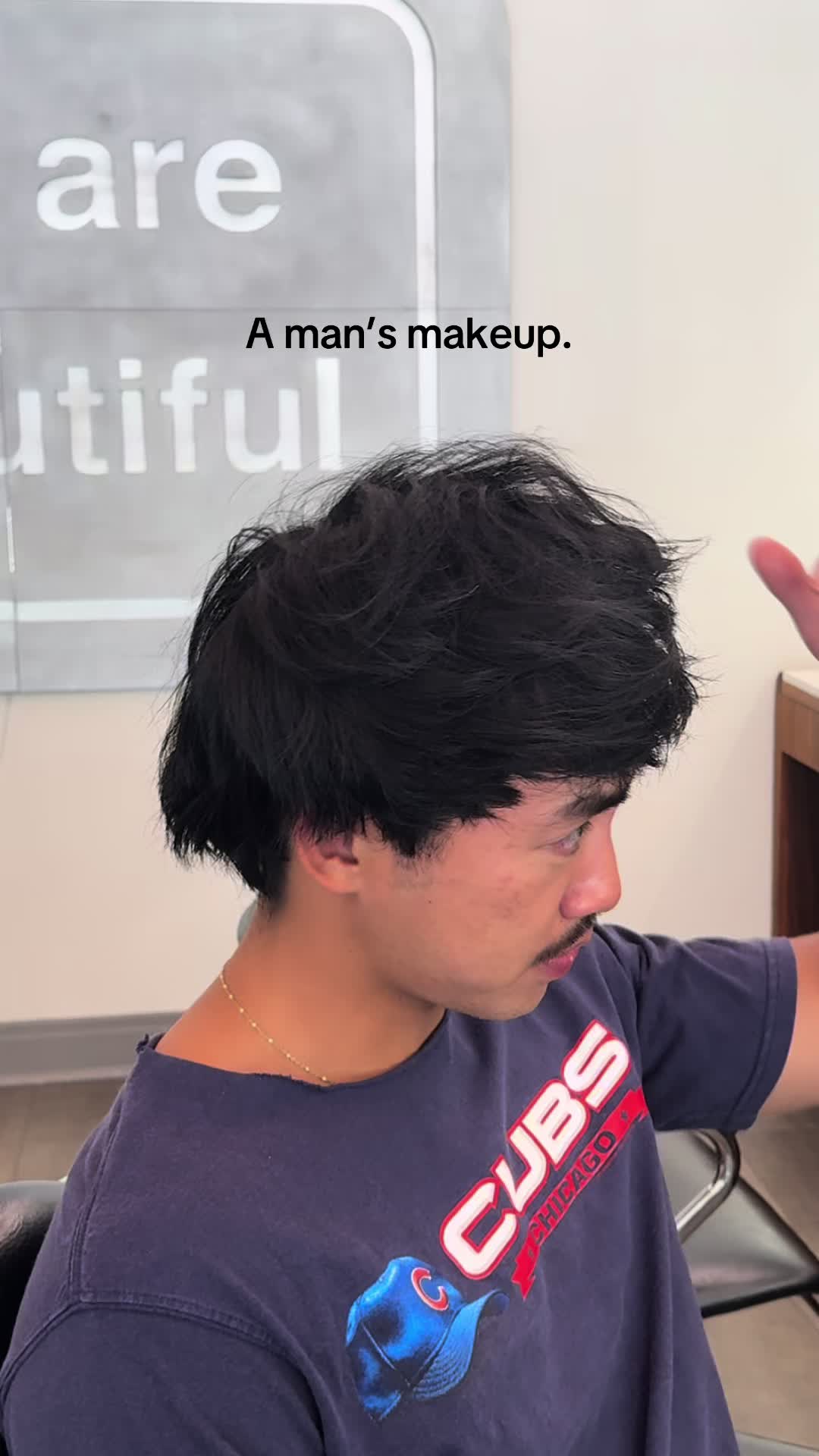 @TONY ° Chicago Hairstylist