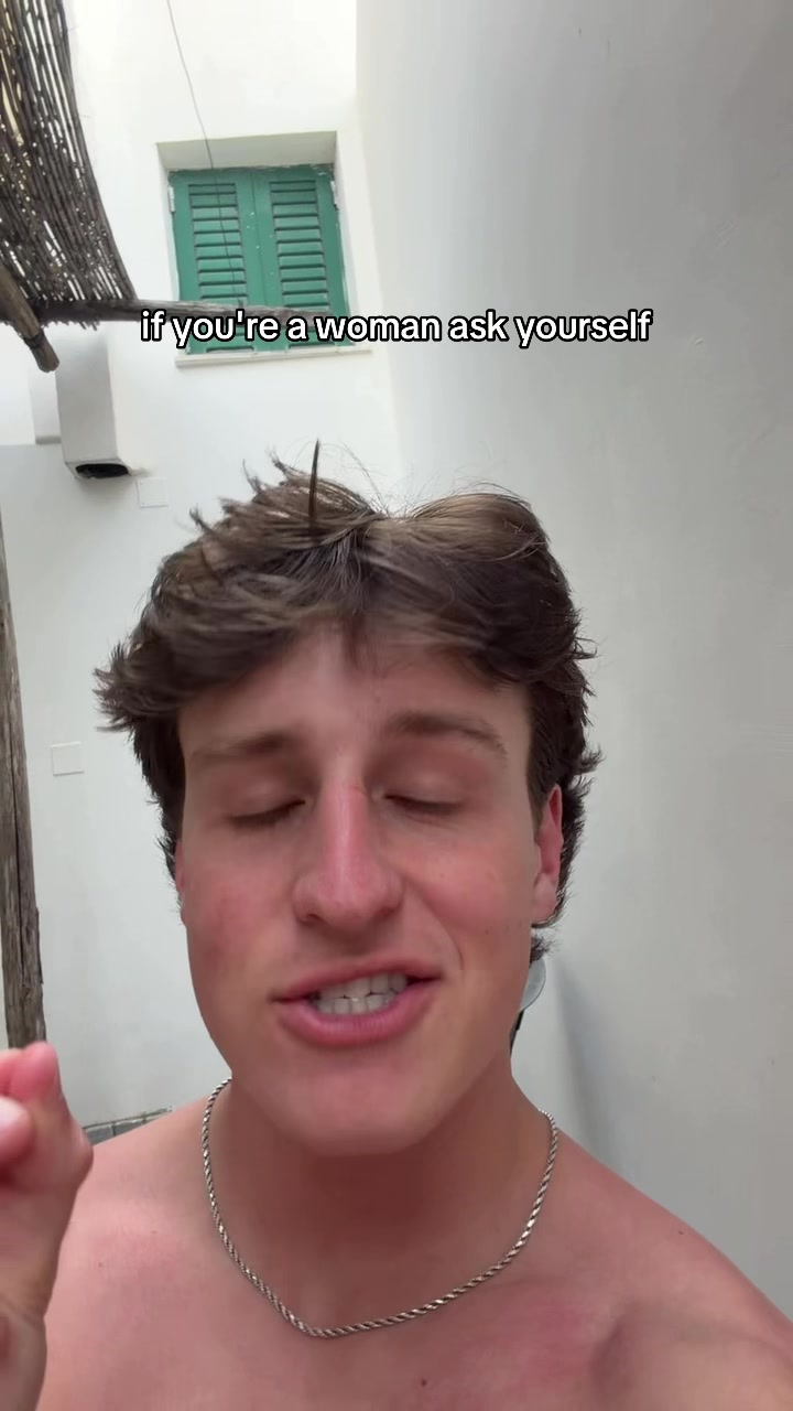 @julionomartello