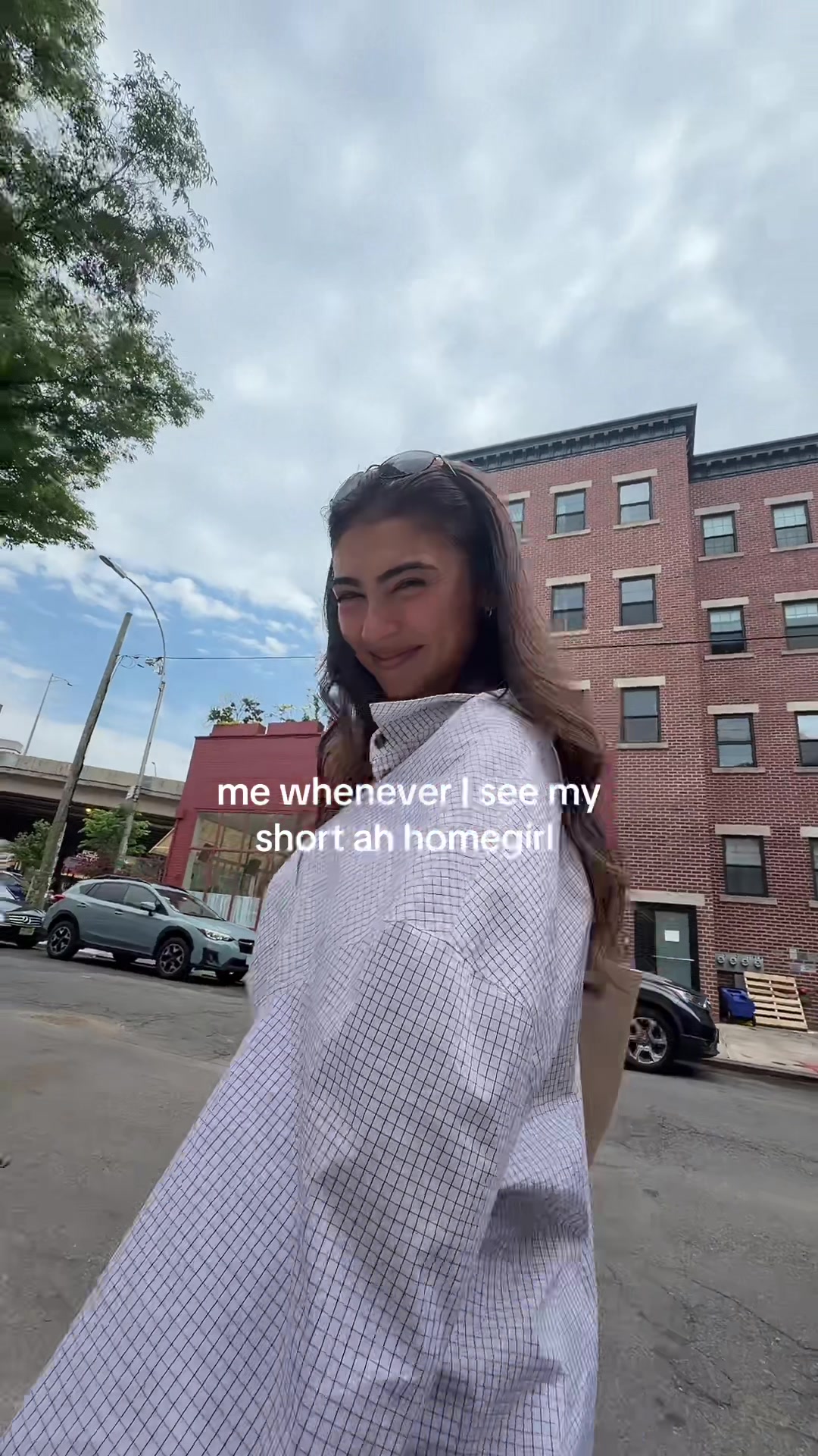 @Bella