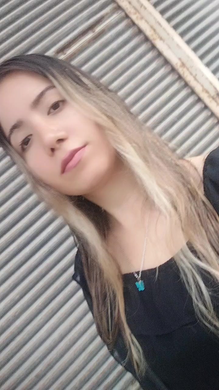 @Esra