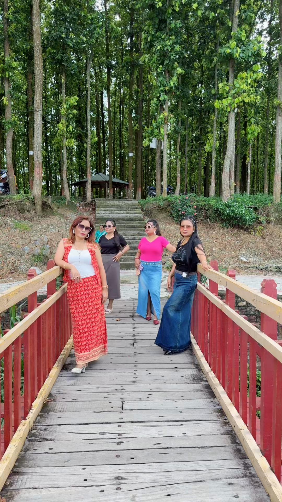 @छाया तामाडं