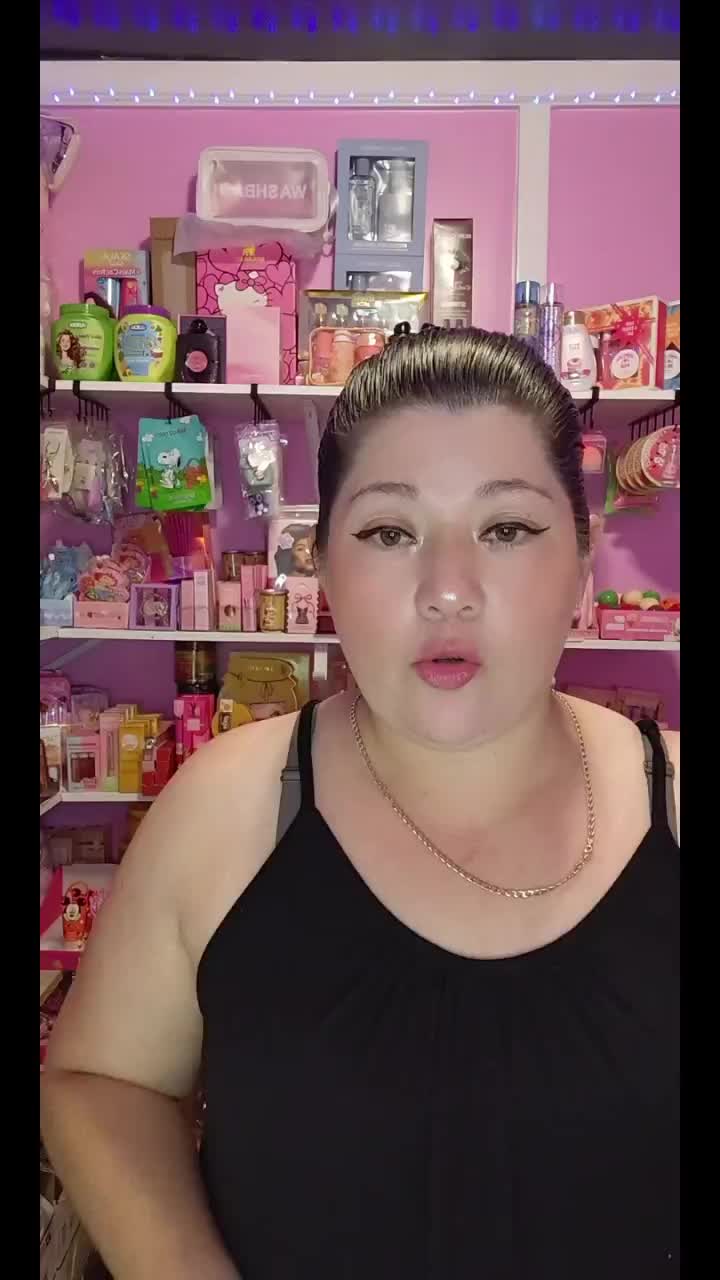 @Kiticosmetics
