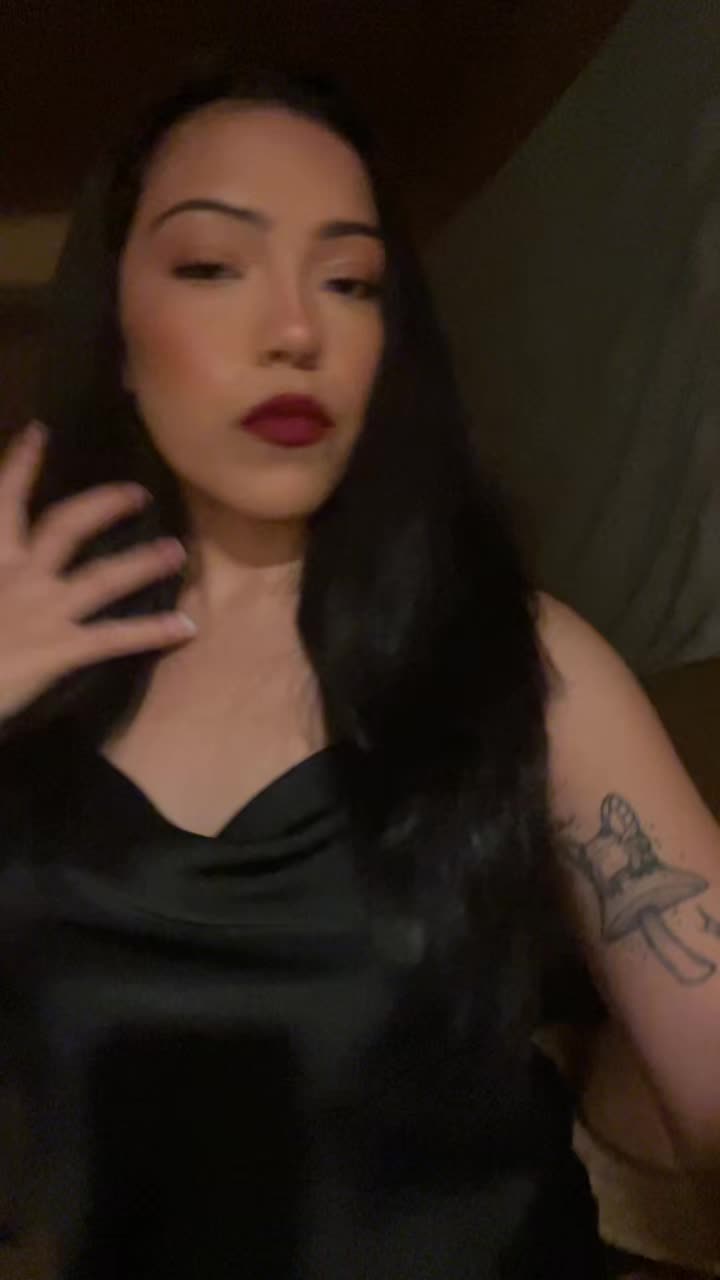 @<3