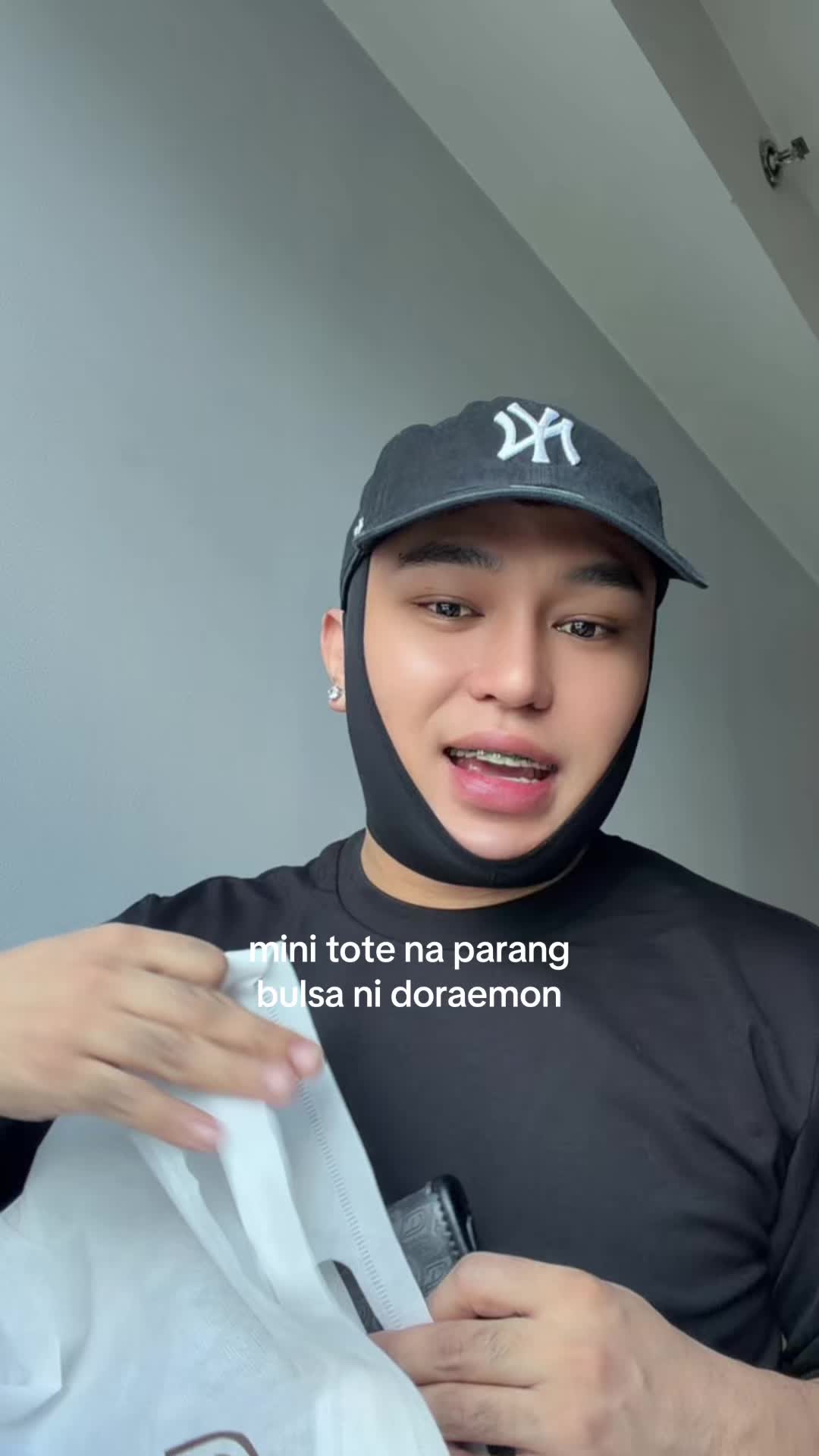 @𝐌𝐫.𝐁𝐥𝐢𝐧𝐤𝐆𝐥𝐨𝐰