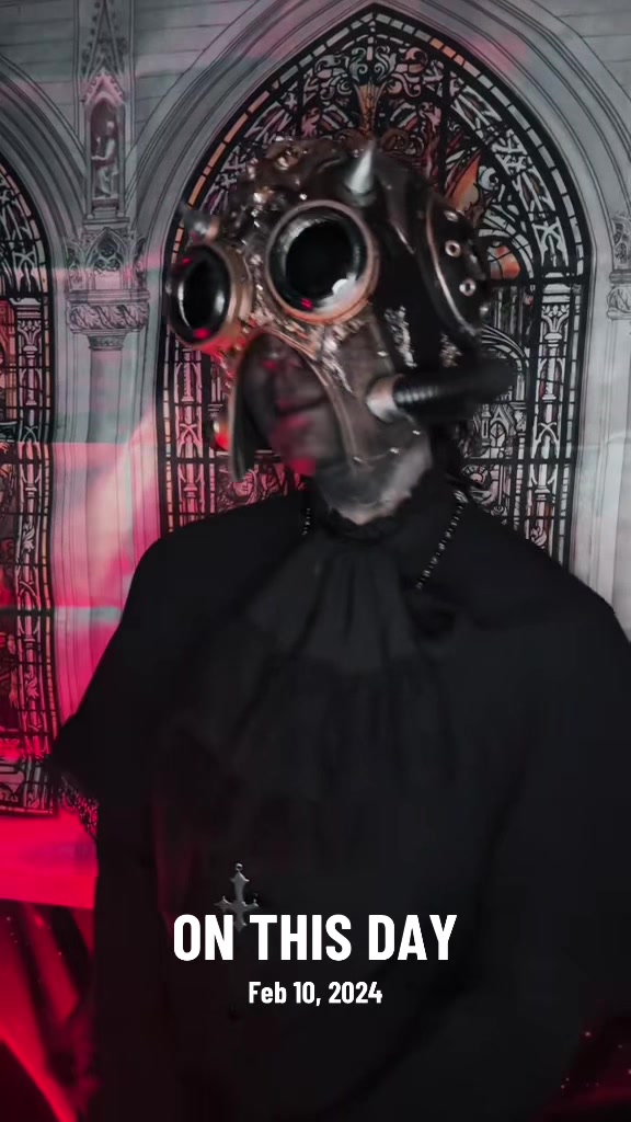 @𝑪𝒓𝒚𝒔𝒕𝒂𝒍𝑵𝒐𝒗𝒂