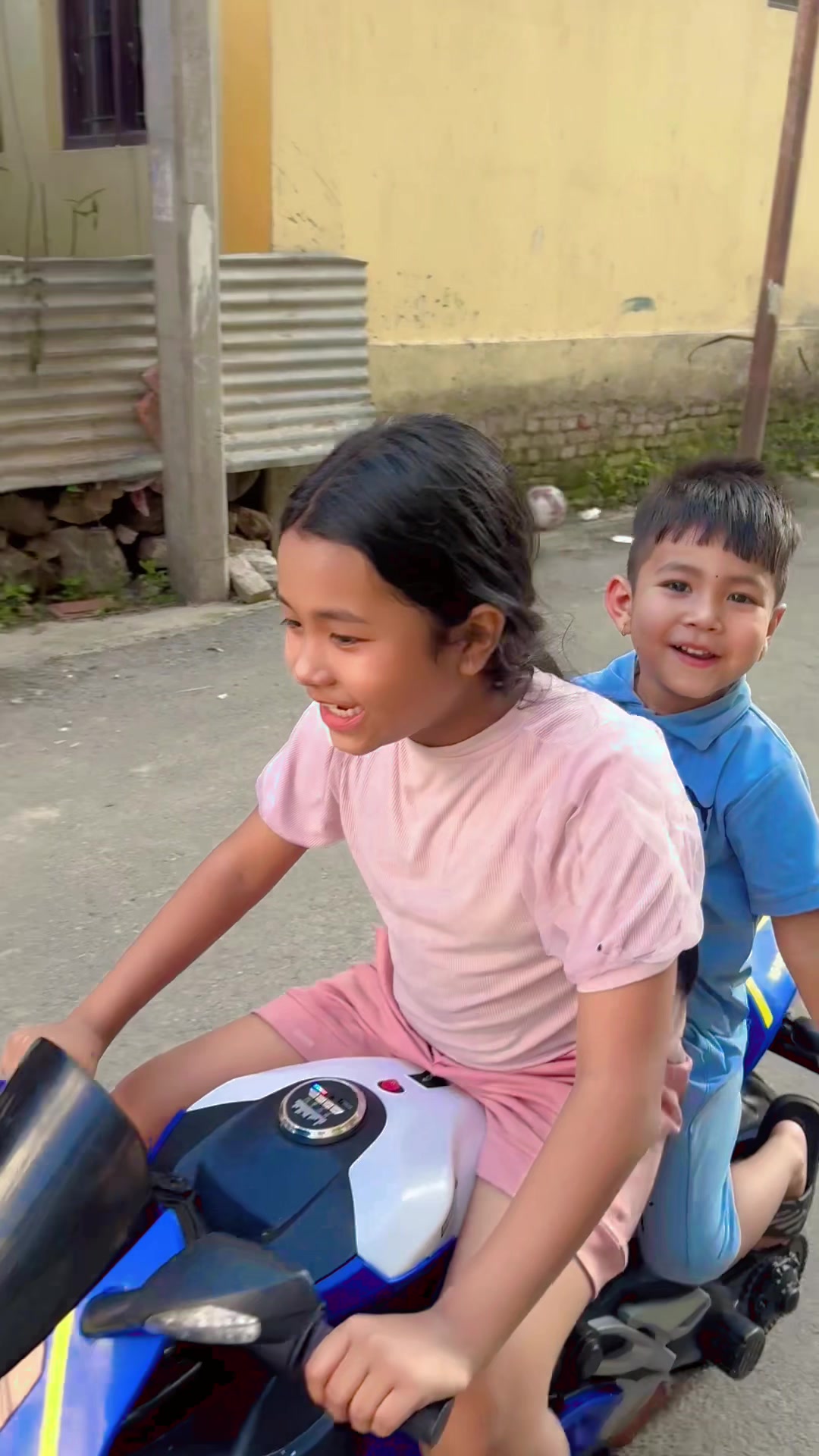 @joniyajonif