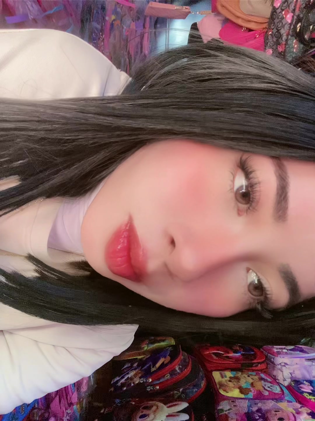@🦋