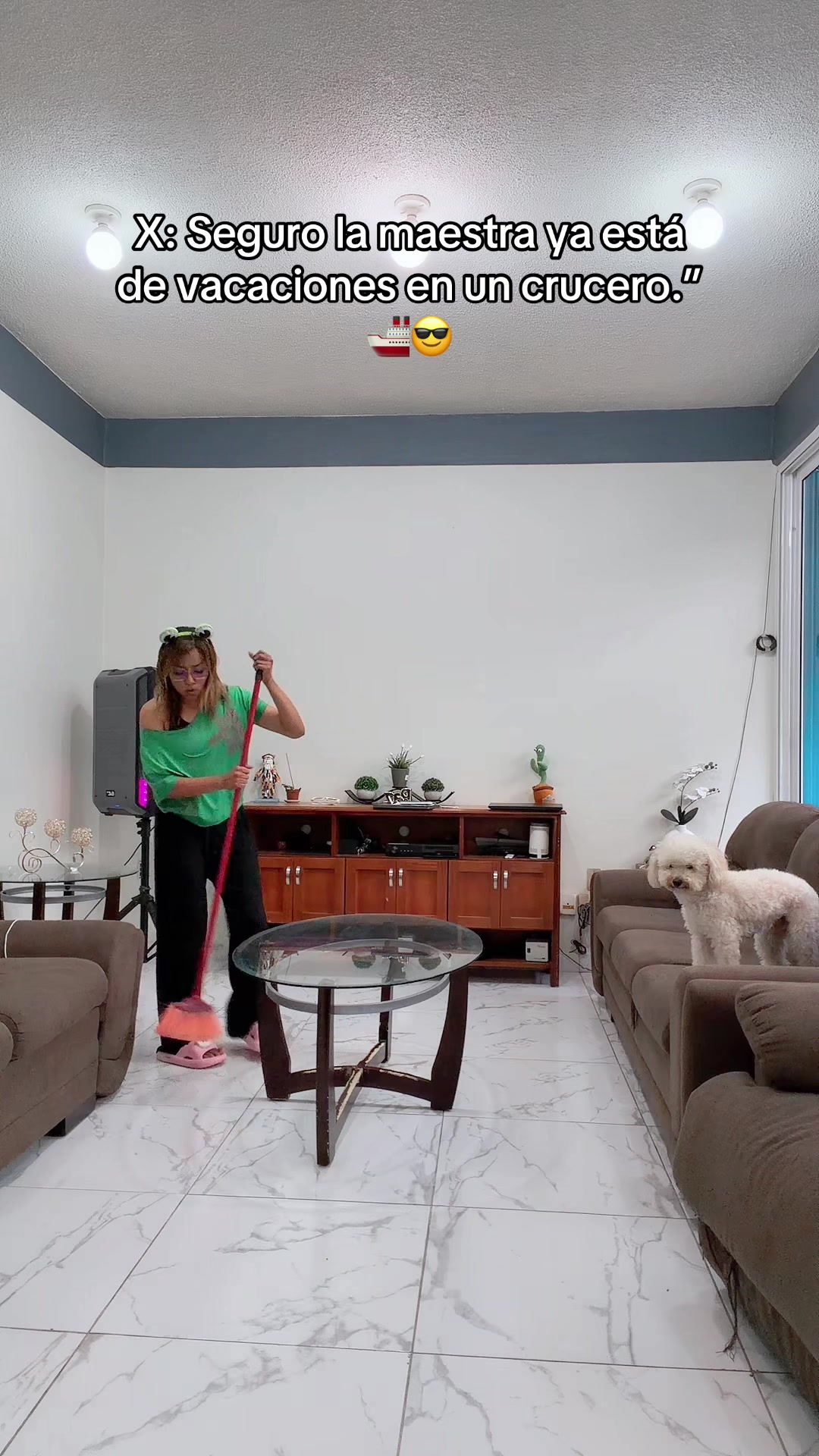 @Zelt la maeta de la escuela