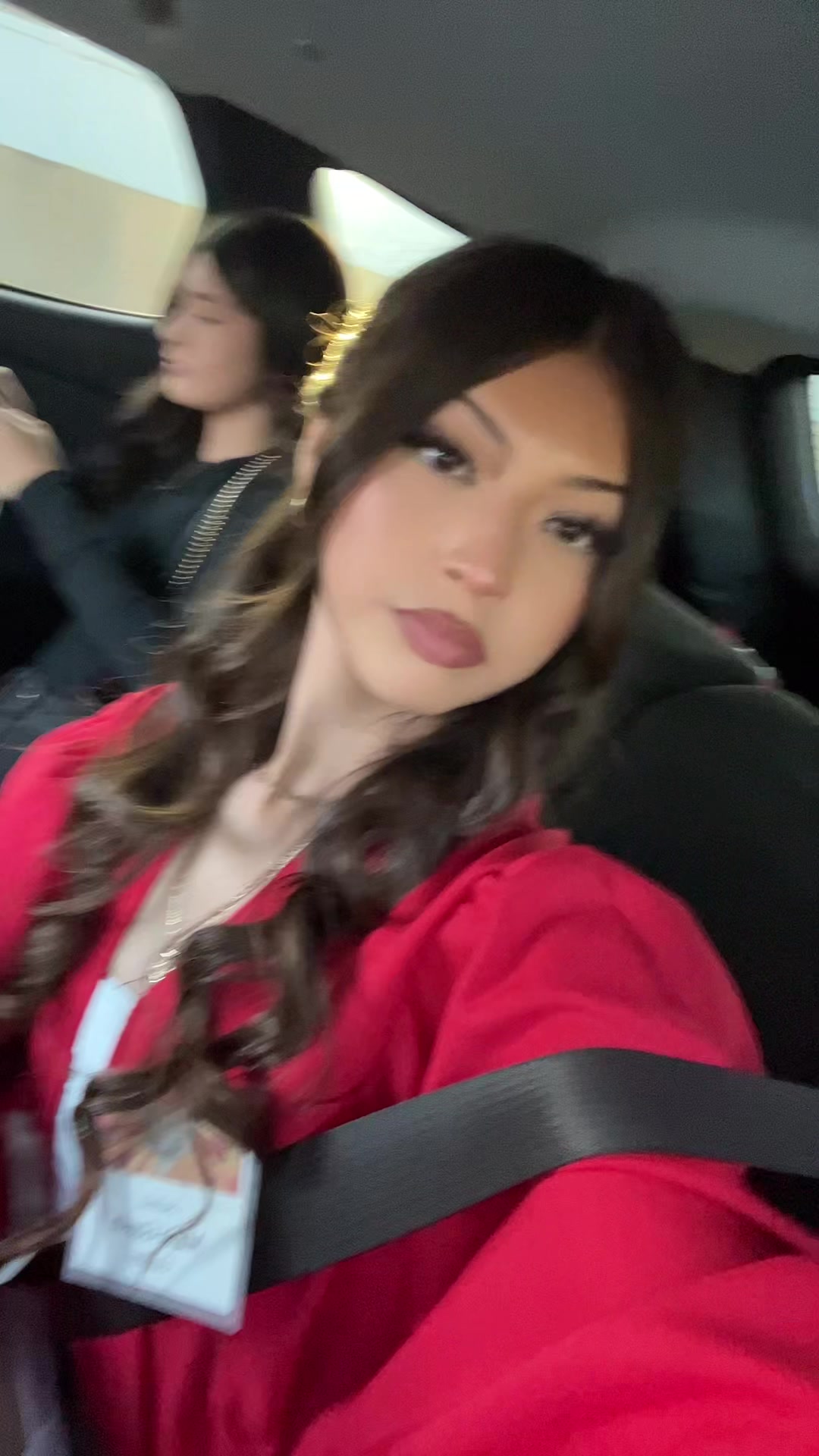 @bella