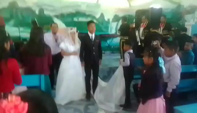 @Los pregoneros del trapichito