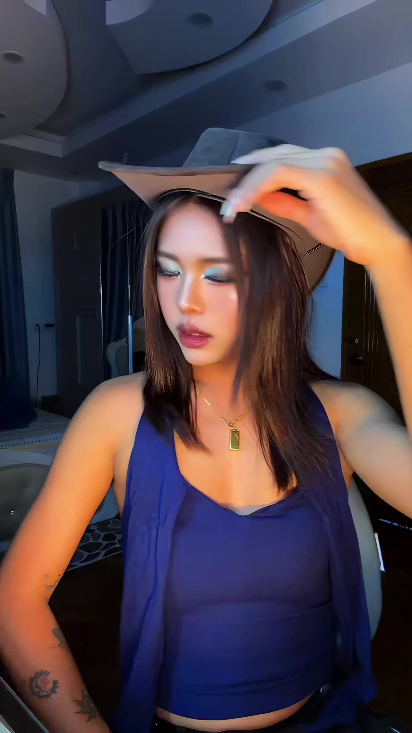 @takhit261