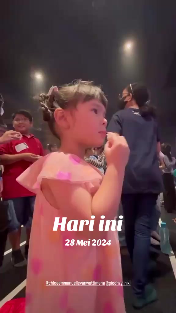 @Tina Maria