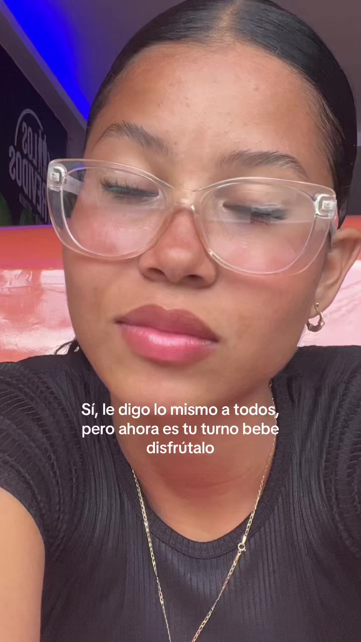 @Kely🇨🇺