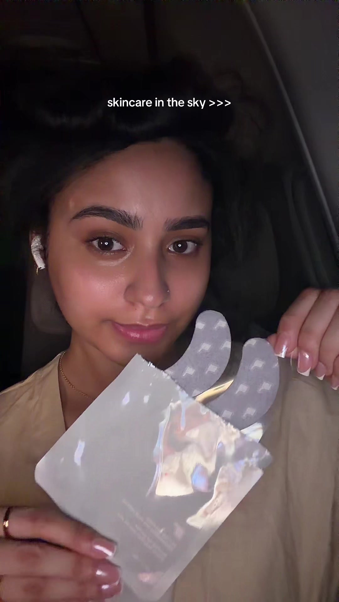 @Erika 🦢 • Beauty Creator