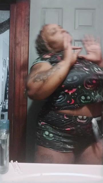 @Queenstrawberry27