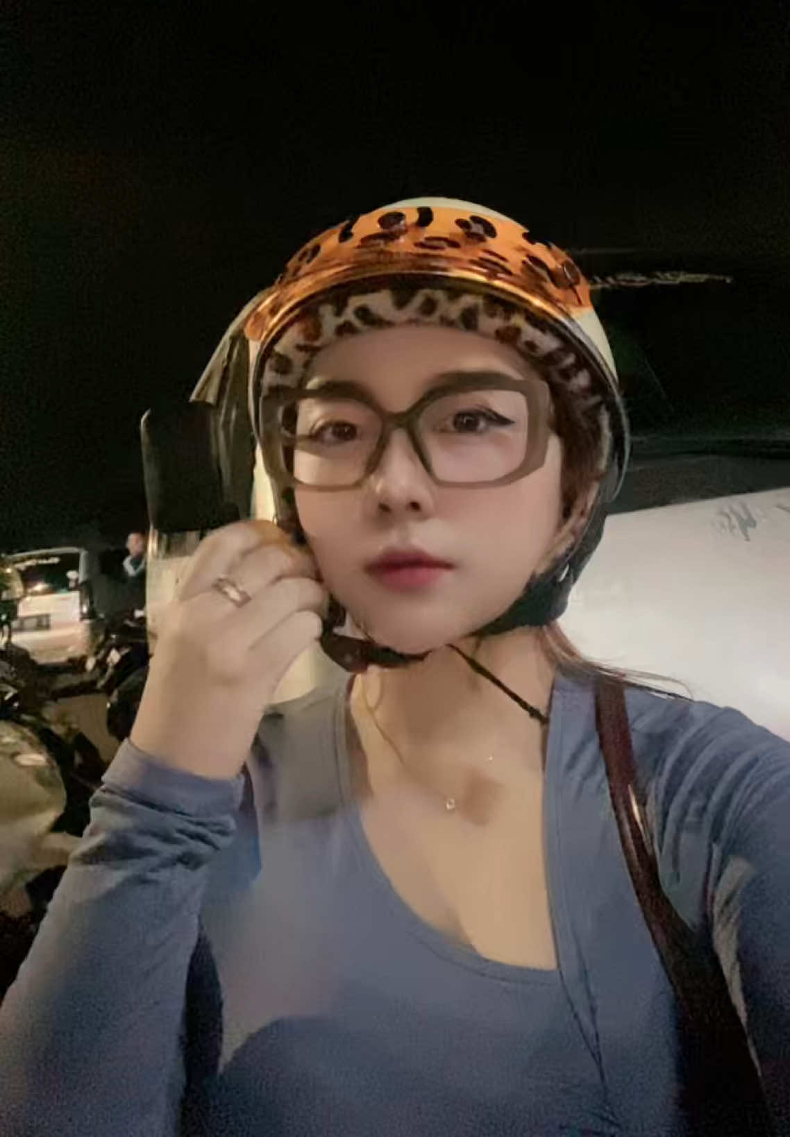 @RinrinRinjaniEfendy