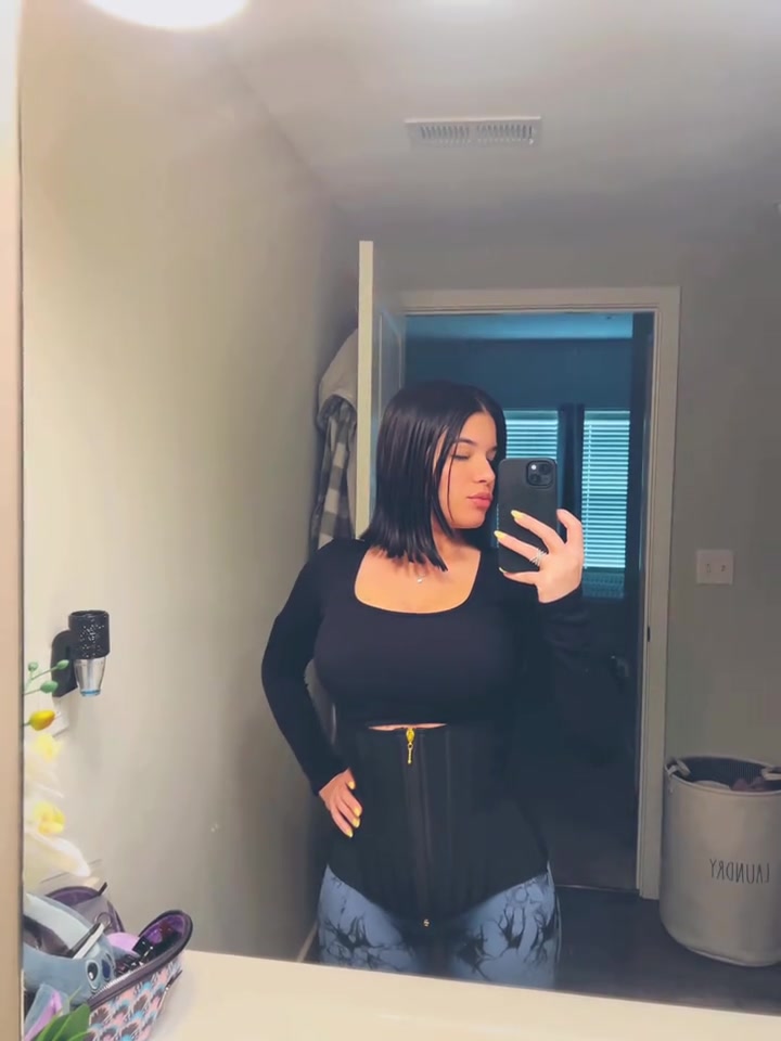 @G O N Z A L E Z🍒🖤