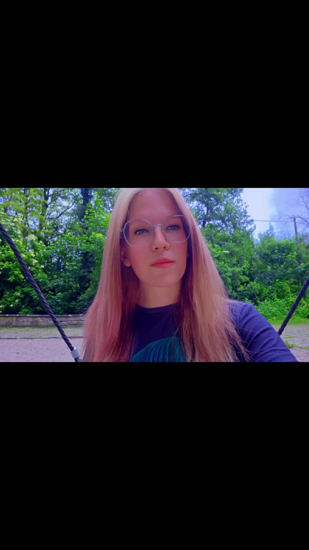 @Celina⚡️🖤