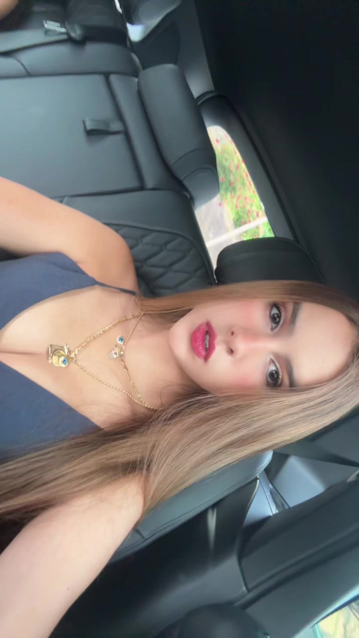 @Dani🪽