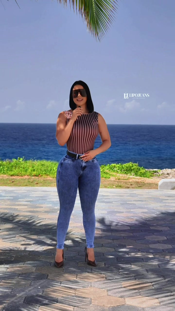 @lipojeans