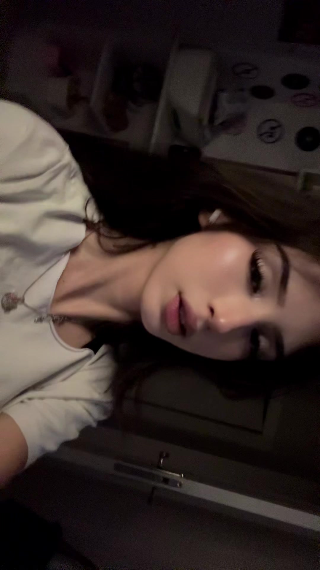 @๐๐ฌ๐ป๐ฒ๐ท๐น๐ท