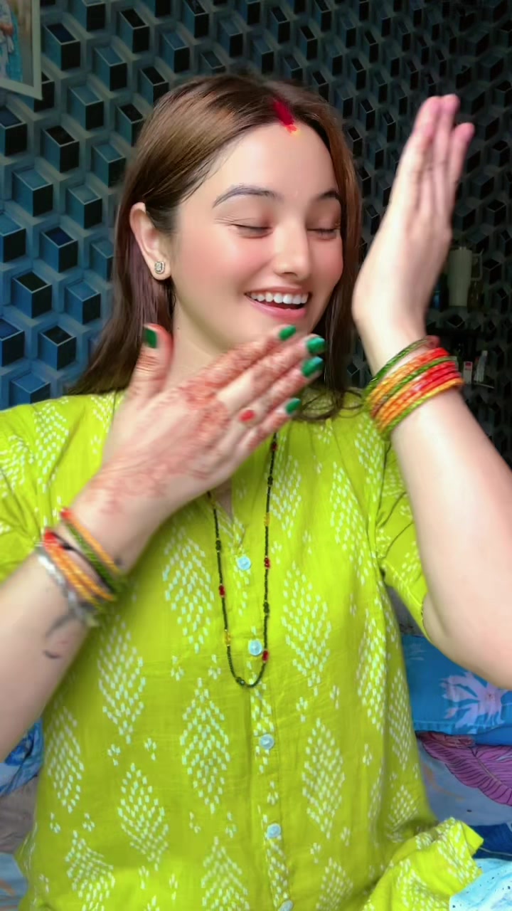 @AMbeeka_khadka💫🦋