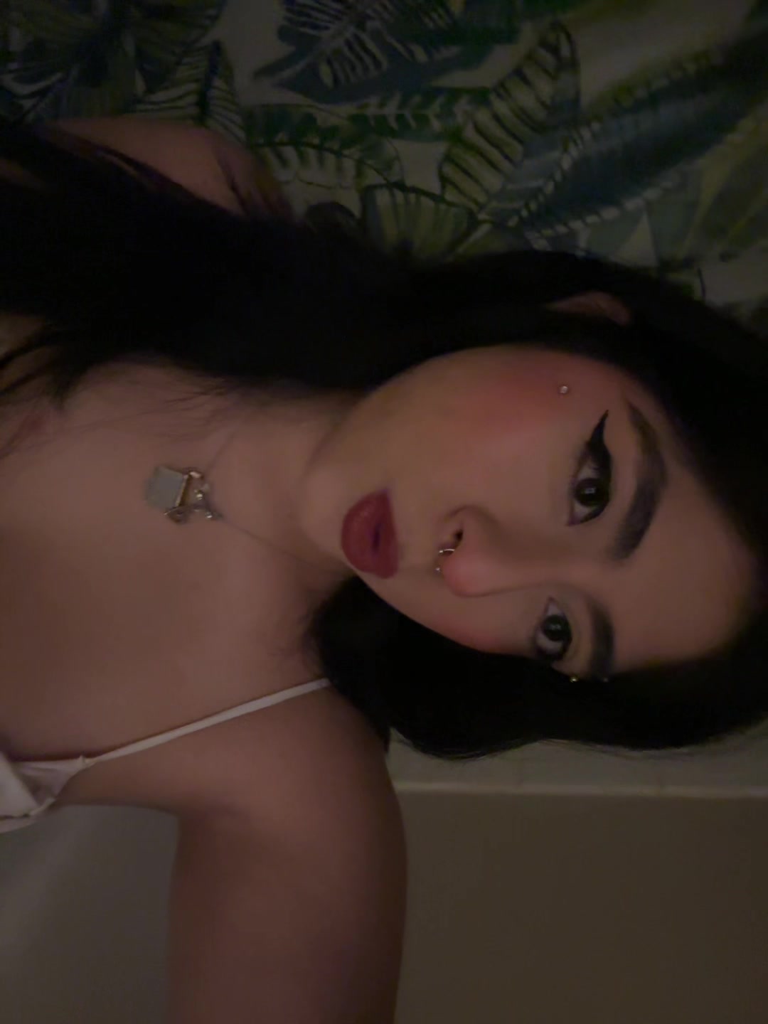 @lilyy