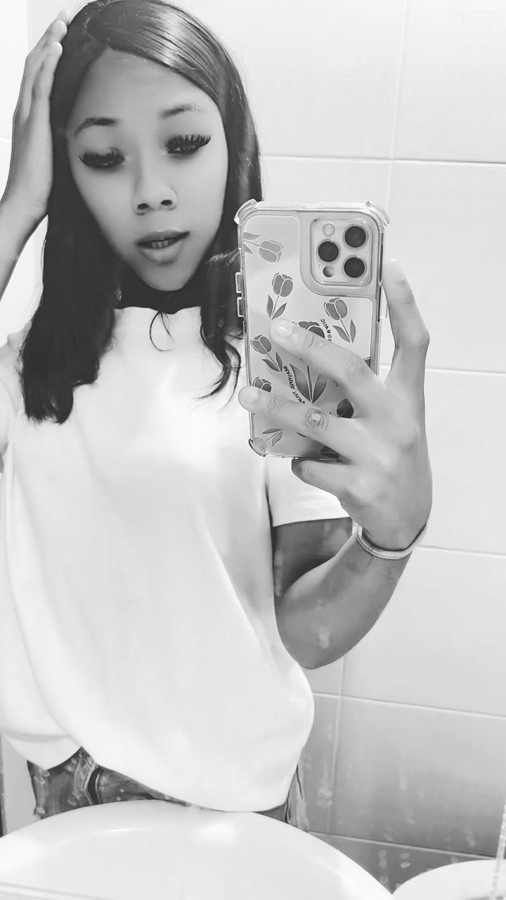 @loreni394