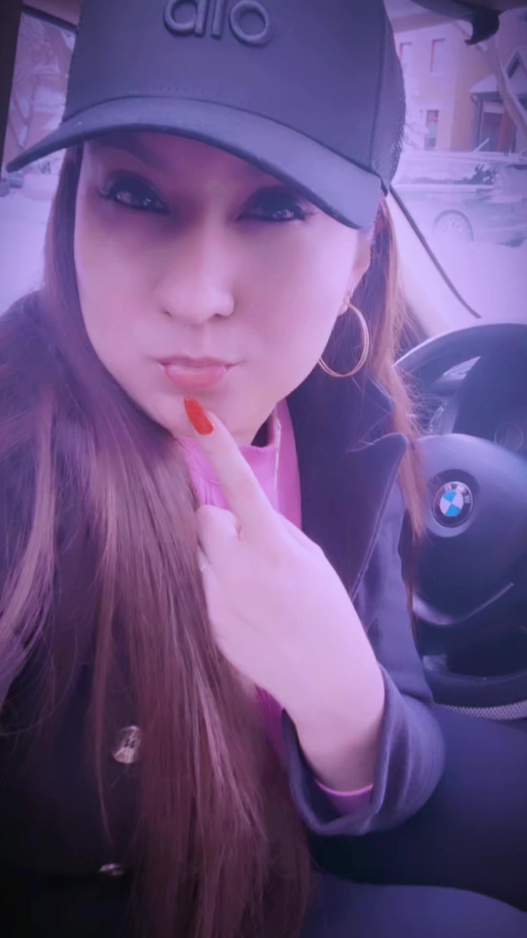 @Iris17👑🦋