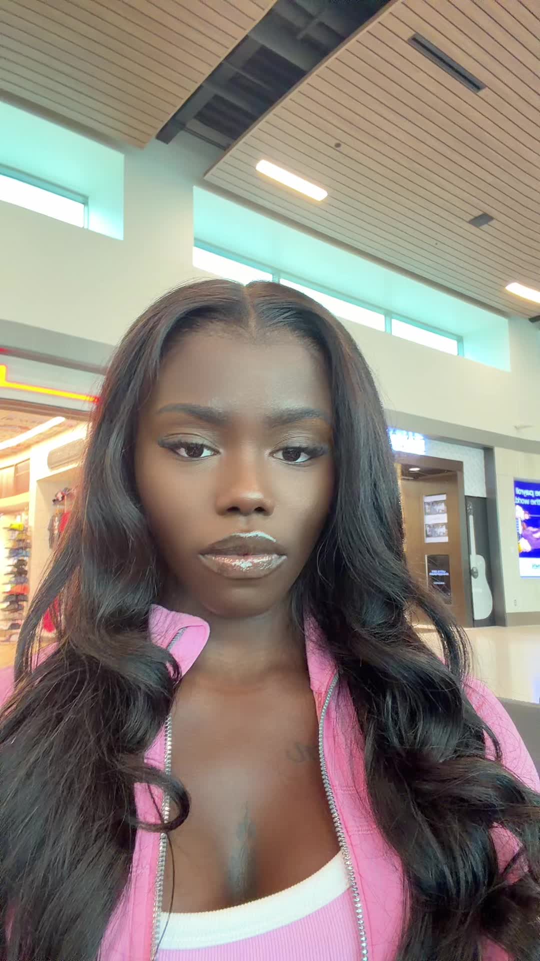 @Jainay_b
