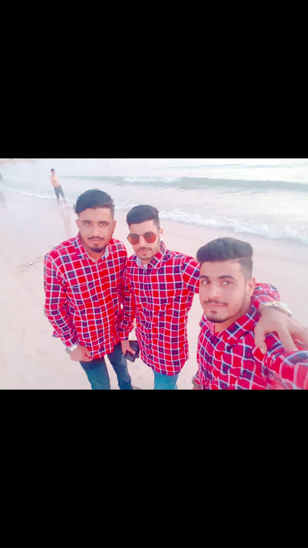 @FIAZ&ensp;Jutt